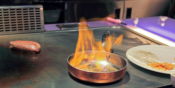 Mosun 墨賞新鐵板料理：[口碑⑭]【板南線忠孝敦化站】Mosun-墨賞新鐵板料理。頂級食材享受