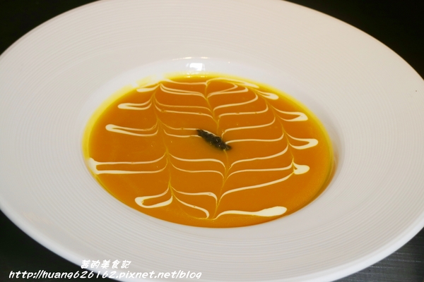 Mosun 墨賞新鐵板料理:【台北大安區】 約會、慶生最佳選擇『Mosun 墨賞新鐵板料理』Prime美國安格斯肋眼牛排/捷運忠孝敦化