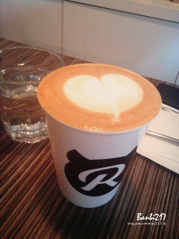 Rahdesign CAFE:Rahdesign Cafe 咖啡冠軍開的咖啡館連餐點也好吃(台北大直美食)