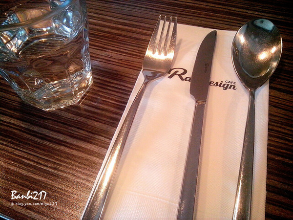 Rahdesign CAFE:Rahdesign Cafe 咖啡冠軍開的咖啡館連餐點也好吃(台北大直美食)