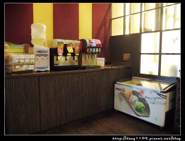 中壢。CHAO-ROU潮肉燒肉。店家幫你烤