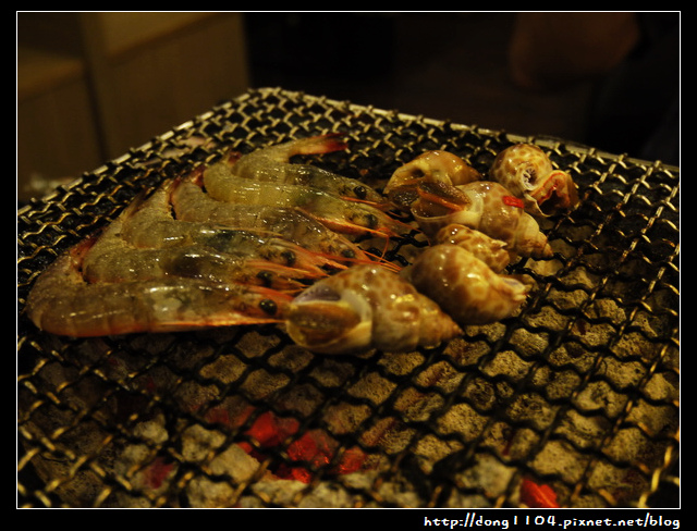 中壢。CHAO-ROU潮肉燒肉。店家幫你烤