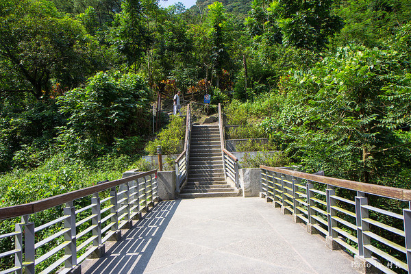 涼山瀑布：【遊記】｛屏東。瑪家鄉｝涼山瀑布。涼山遊憩區