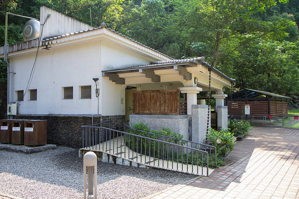 涼山瀑布：【遊記】｛屏東。瑪家鄉｝涼山瀑布。涼山遊憩區