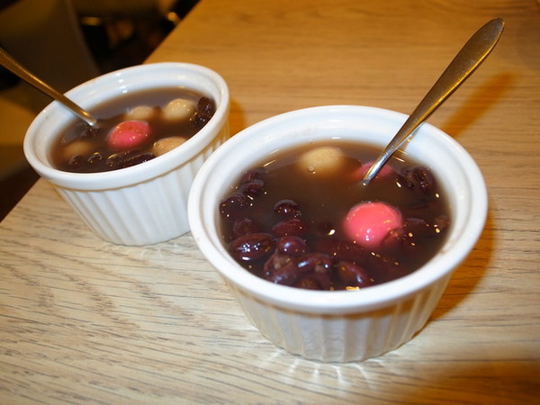 安溯市集(原湧升小館)：＜台北｜中山｜咖啡廳＞果子咖啡＃安溯市集～冬至圍爐暨安溯年菜搶先嚐！！！