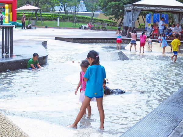 【桃園旅遊】巧克力共和國-親子巧克力觀光工廠DIY