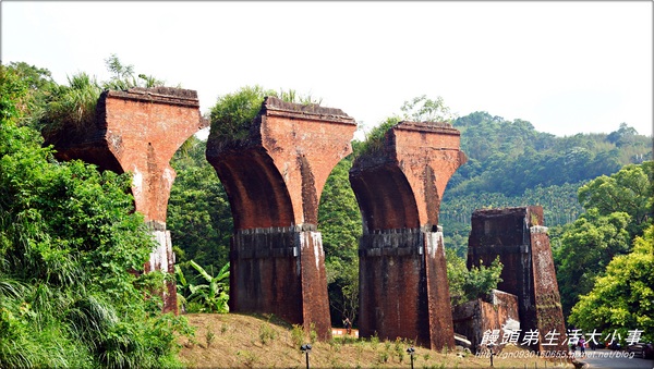 龍騰斷橋：【苗栗／三義】殘垣之美♪♪龍騰斷橋♪♪
