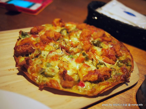 路德威手工啤酒餐廳：【食記】台中西區-路德威手工啤酒餐廳 : 披薩,燉飯都還挺不錯的~打卡如果能換可樂就更好了!