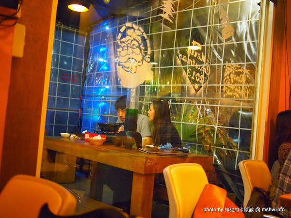 路德威手工啤酒餐廳：【食記】台中西區-路德威手工啤酒餐廳 : 披薩,燉飯都還挺不錯的~打卡如果能換可樂就更好了!