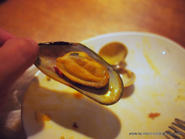 路德威手工啤酒餐廳：【食記】台中西區-路德威手工啤酒餐廳 : 披薩,燉飯都還挺不錯的~打卡如果能換可樂就更好了!