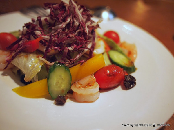 路德威手工啤酒餐廳：【食記】台中西區-路德威手工啤酒餐廳 : 披薩,燉飯都還挺不錯的~打卡如果能換可樂就更好了!