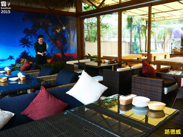 路德威手工啤酒餐廳：路德威手工啤酒餐廳，濃濃峇里島風情，爽快喝酒吃肉肉～