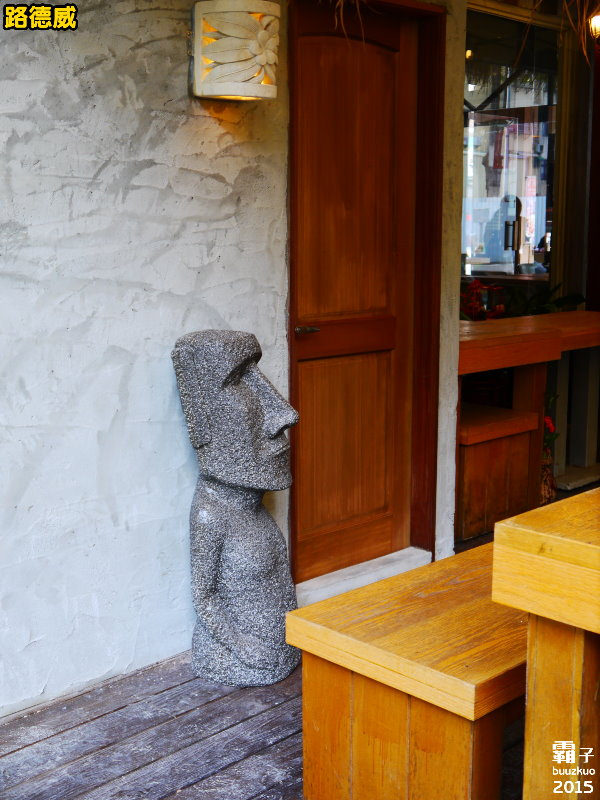 路德威手工啤酒餐廳：路德威手工啤酒餐廳，濃濃峇里島風情，爽快喝酒吃肉肉～