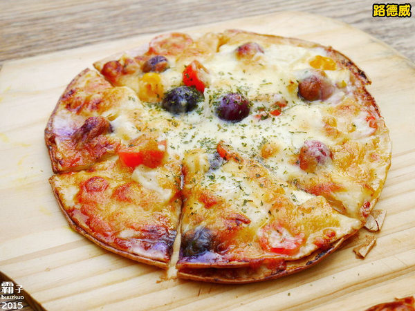 路德威手工啤酒餐廳：路德威手工啤酒餐廳，濃濃峇里島風情，爽快喝酒吃肉肉～