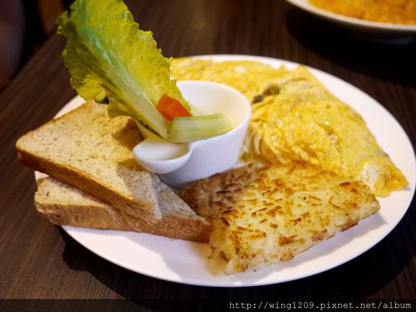 Caf'e a'la mode(師大店)：午后悠閒時光。「cafe a la mode」