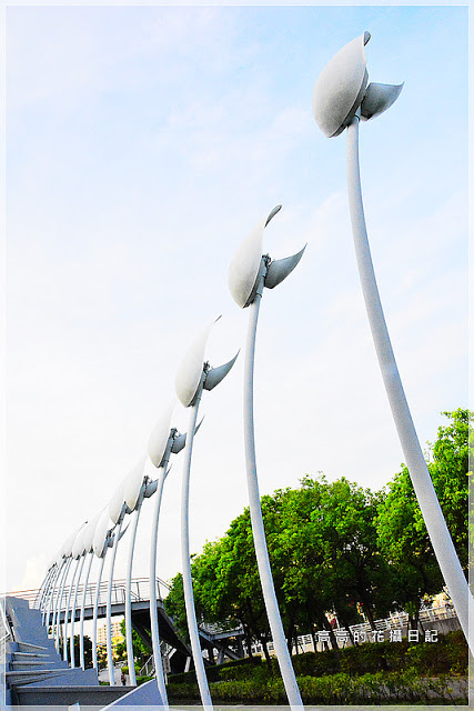 大東文化藝術中心：【高雄】鳳山區。大東文化藝術中心