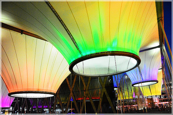 大東文化藝術中心：【高雄】鳳山區。大東文化藝術中心