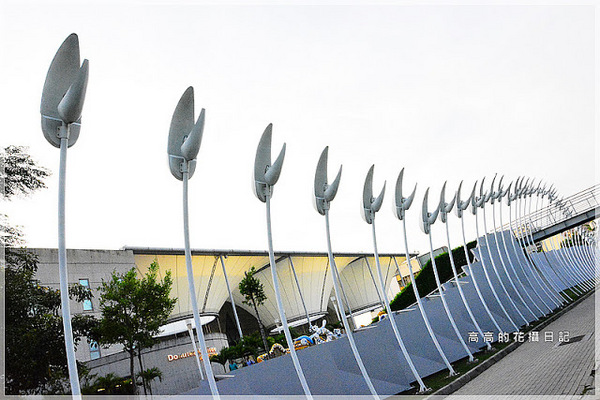 大東文化藝術中心：【高雄】鳳山區。大東文化藝術中心