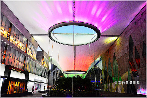 大東文化藝術中心：【高雄】鳳山區。大東文化藝術中心