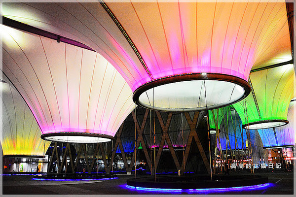 大東文化藝術中心：【高雄】鳳山區。大東文化藝術中心