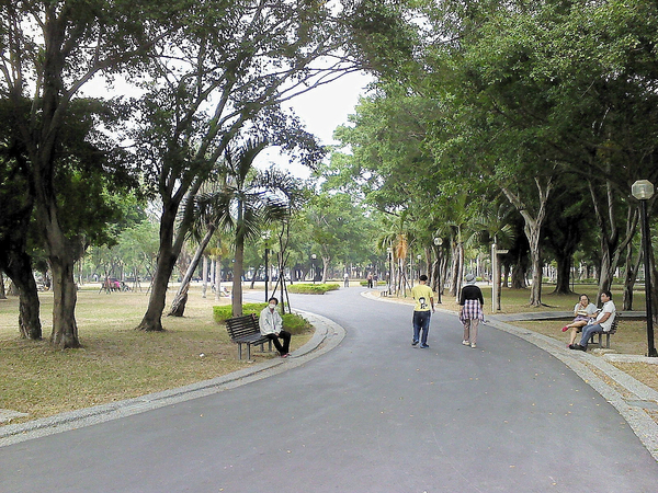 大東文化藝術中心:文化公車遊趣(十二)~鳳邑巡禮之大東文化藝術中心篇