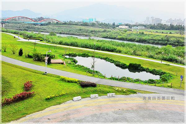 陽光運動公園:【新北】新店區。陽光橋 & 陽光運動公園賞櫻