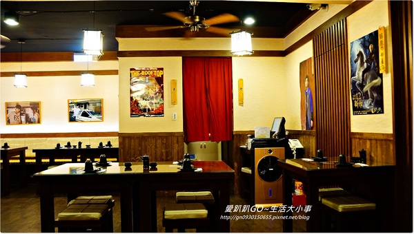 Mr.J.藤原豆腐店:【食記/台北市】來周董的店就是要吃~超可愛的周董鮭魚飯糰