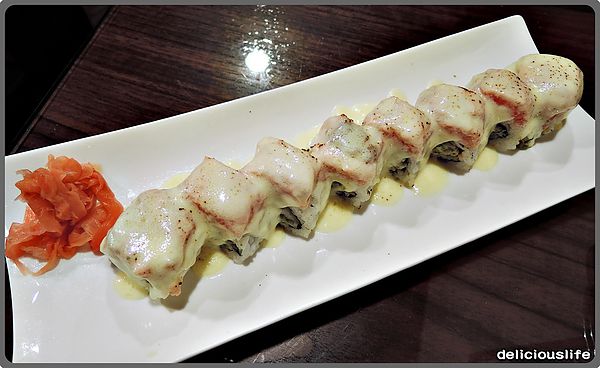 炙燒鮭魚起司壽司260-1