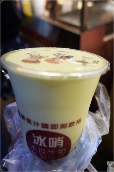 寧夏夜市：[夜市吃透透]寧夏夜市吃透透在地人推薦黏牙滷肉飯&燒麻糬