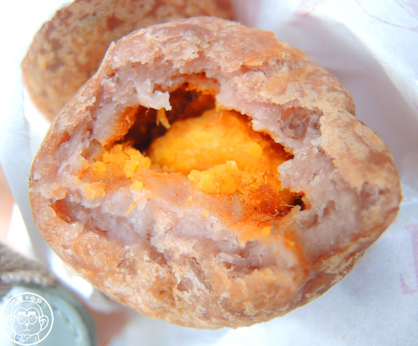 劉芋仔蛋黃芋餅:呷飽祙【台北大同・劉芋仔】寧夏夜市人氣小吃