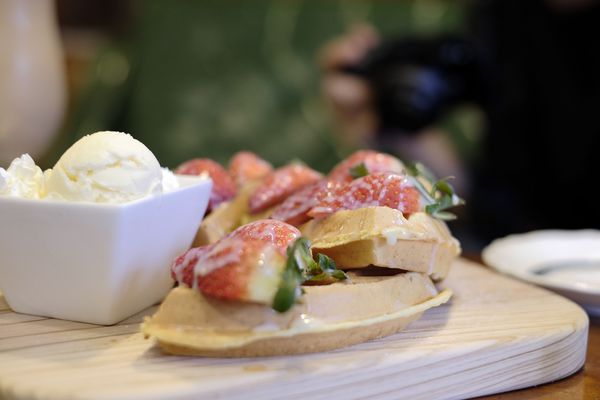 草莓鬆餅 (12).jpg