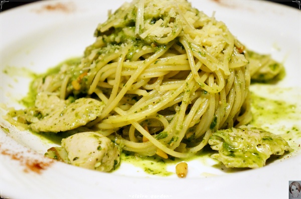 Wapasta 義磚義瓦(明曜店):台北 捷運忠孝敦化站 義磚義瓦Wa Pasta(明耀店)~大份量cp值高人氣店