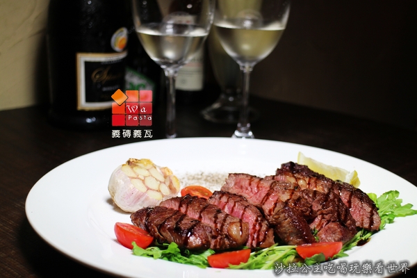 Wapasta 義磚義瓦(明曜店):東區人氣餐酒館『Wapasta 義磚義瓦』排餐/義大利麵/燉飯/捷運忠孝敦化站