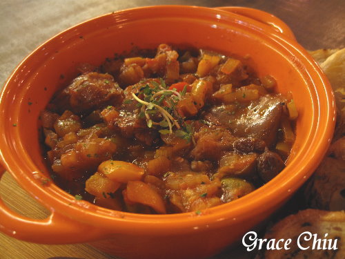 義磚義瓦(明曜店)%2FWa Pasta%2FWa Pizza%2F東區義大利麵%2F東區燉飯%2F東區披薩