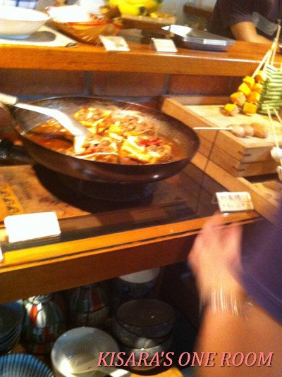 勝力食堂:巷弄中的小串炸店──勝力食堂