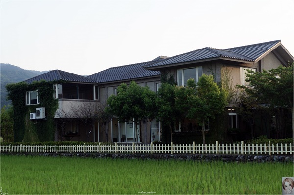 明水露渡假民宿：[民宿度假去]宜蘭明水露~田園、木質、有機