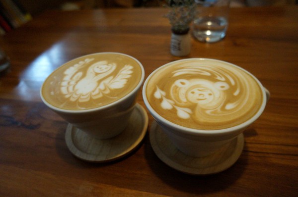 六丁目cafe:療癒系拉花♥ 六丁目