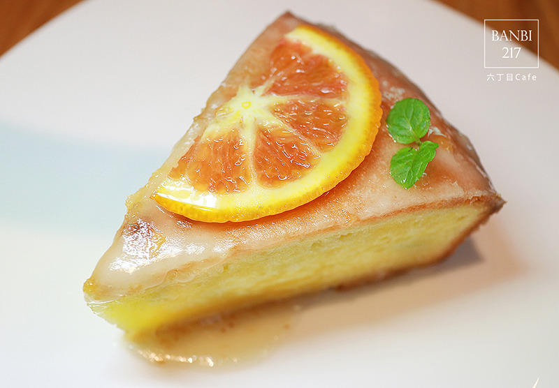 Banbi217 美食旅遊: [台北]六丁目cafe:日系咖啡館,可愛拉花,手工烘培蛋糕,鹹派,下午茶(捷運松山機場站,民生社區,巷弄美食)