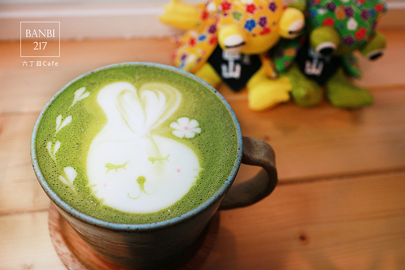 Banbi217 美食旅遊: [台北]六丁目cafe:日系咖啡館,可愛拉花,手工烘培蛋糕,鹹派,下午茶(捷運松山機場站,民生社區,巷弄美食)