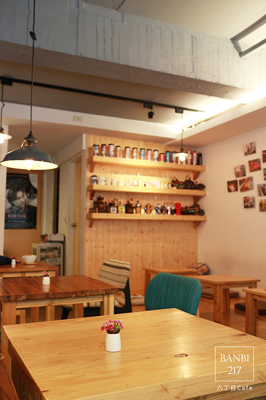Banbi217 美食旅遊: [台北]六丁目cafe:日系咖啡館,可愛拉花,手工烘培蛋糕,鹹派,下午茶(捷運松山機場站,民生社區,巷弄美食)