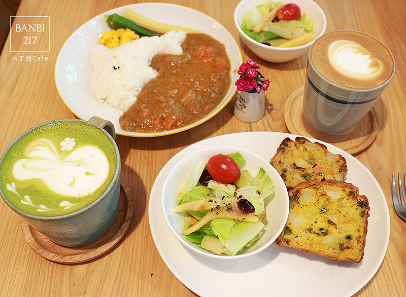 Banbi217 美食旅遊: [台北]六丁目cafe:日系咖啡館,可愛拉花,手工烘培蛋糕,鹹派,下午茶(捷運松山機場站,民生社區,巷弄美食)