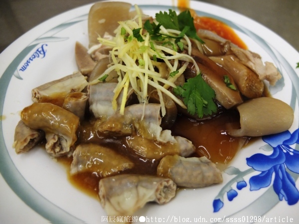 阿狗切仔麵(民族路夜市):【美食特搜。屏東市】阿狗切仔擔。傳承三代的切料攤 70多年美食老店 屏東夜市美食篇