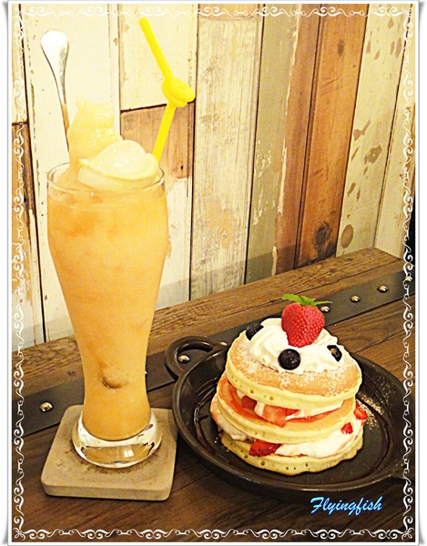 溫古咖啡Wengu cafe:✜ 讓人有好心情滴簡單小確幸 -「溫古咖啡」(* ̄︶ ̄*)