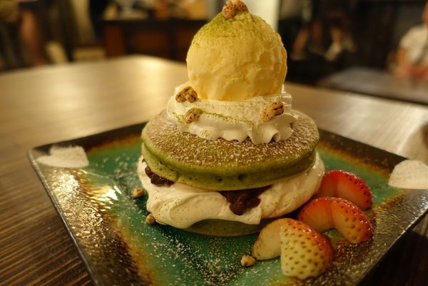 溫古咖啡Wengu cafe:讓抹茶控和鬆餅控瞬間甦醒的抹茶紅豆起司燒-溫古咖啡