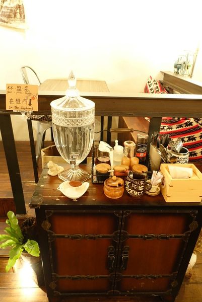 溫古咖啡Wengu cafe:讓抹茶控和鬆餅控瞬間甦醒的抹茶紅豆起司燒-溫古咖啡