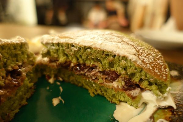 溫古咖啡Wengu cafe:讓抹茶控和鬆餅控瞬間甦醒的抹茶紅豆起司燒-溫古咖啡