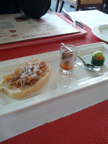 TapasOne(Tapas-1)西班牙料理餐廳：[台中][美食]Tapas-1 西班牙料理餐廳~珍饌美味火熱上桌