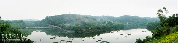 二泉湖畔 (44).JPG