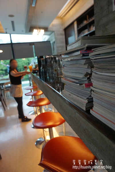 二泉湖畔 (22).JPG