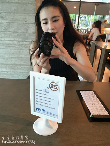 二泉湖畔 (30).JPG